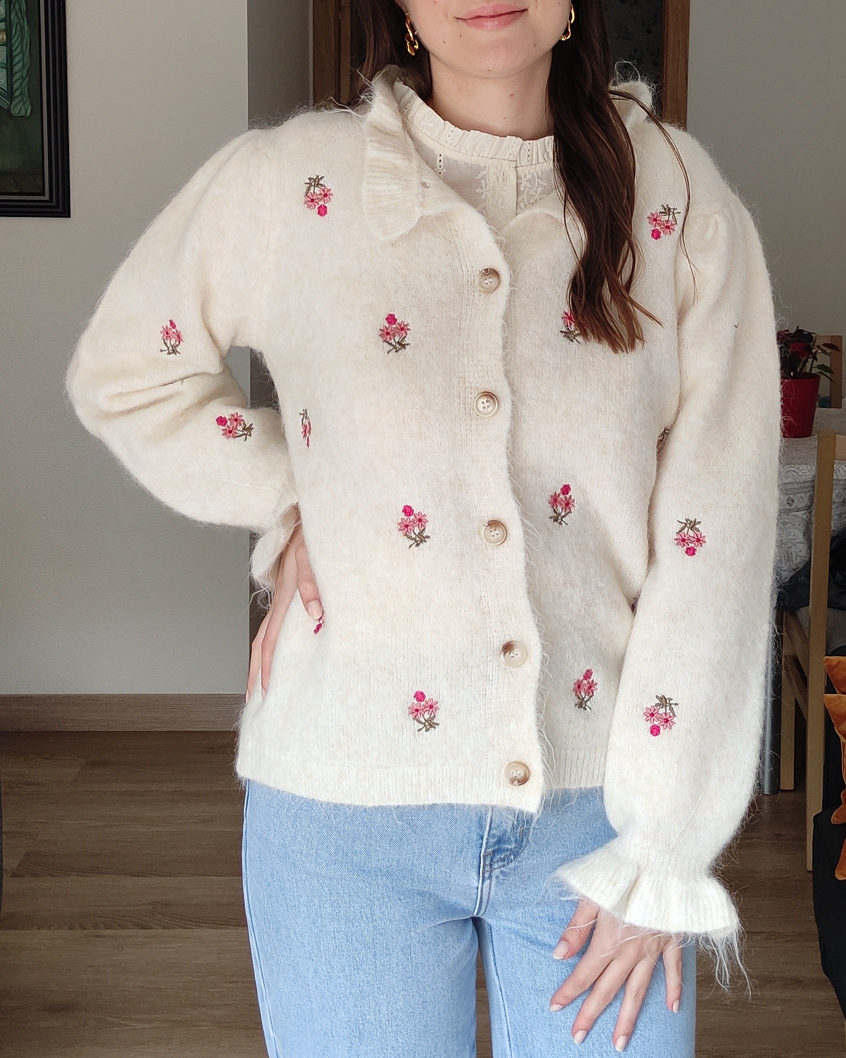 Cardigan punto bordada Ally